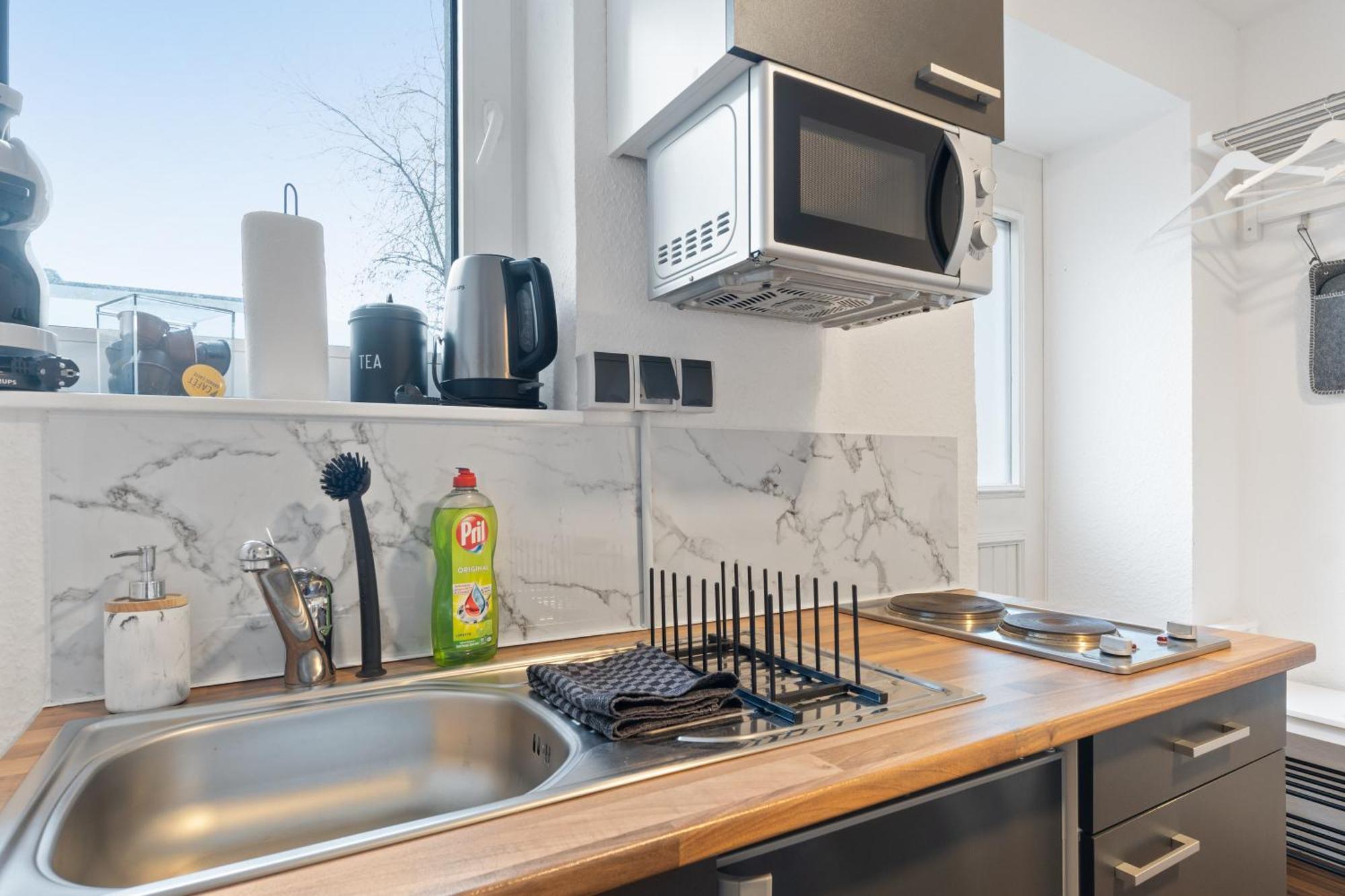 Modernes Apartement Am Rhein In Ruhiger Lage Кьолн Екстериор снимка